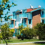 Ξενοδοχείο Yonca 3*